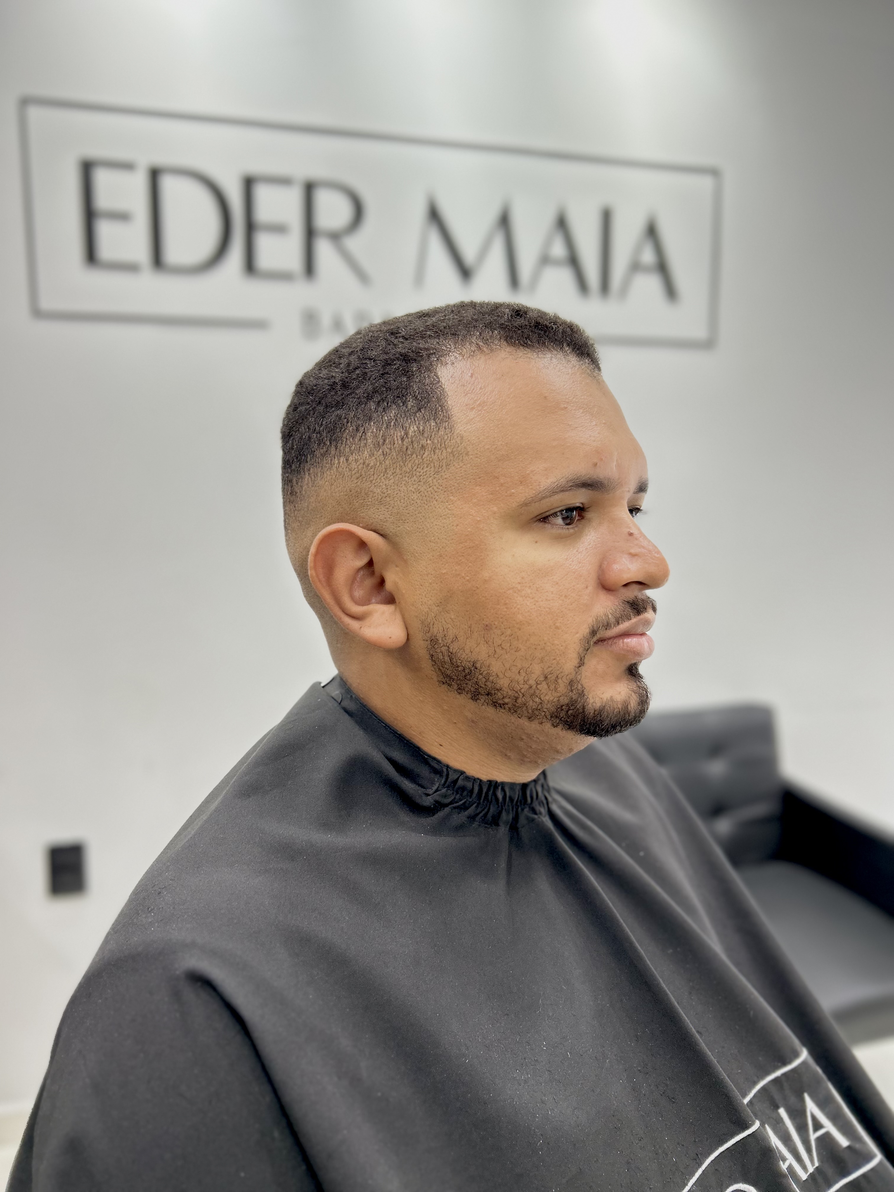 Corte Degradê+Barba Tradicional